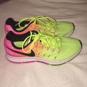 Nike Tennis shoes